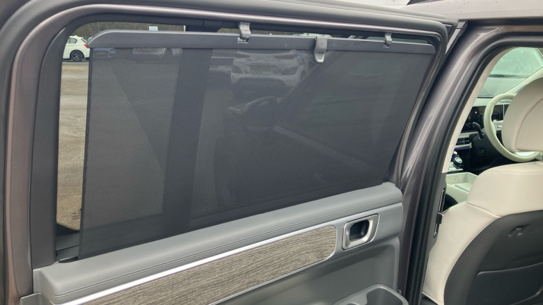 Hyundai SANTA FE 1.6 TGDi Plug-in Hybrid Ultimate 5dr 4WD Auto Estate